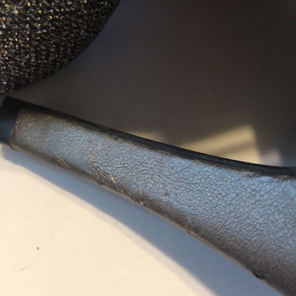 Ladies 9 m Dana Buchman silver sparkle pumps - Picture 13 of 14